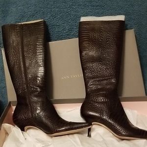 Ann Taylor Zippered calf boots